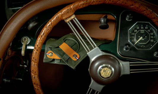 Classic driving gloves
