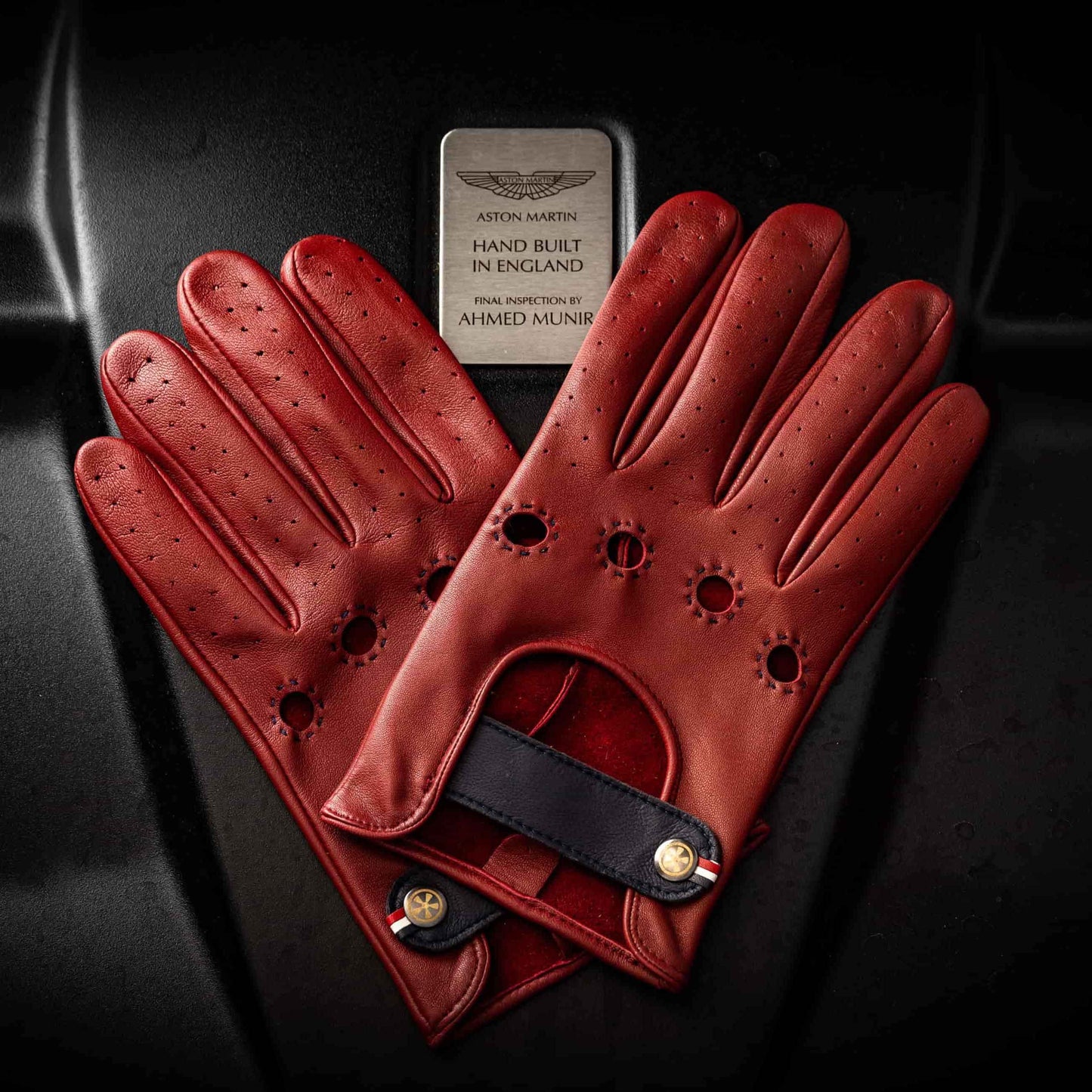 Classic red leather driving racing gloves