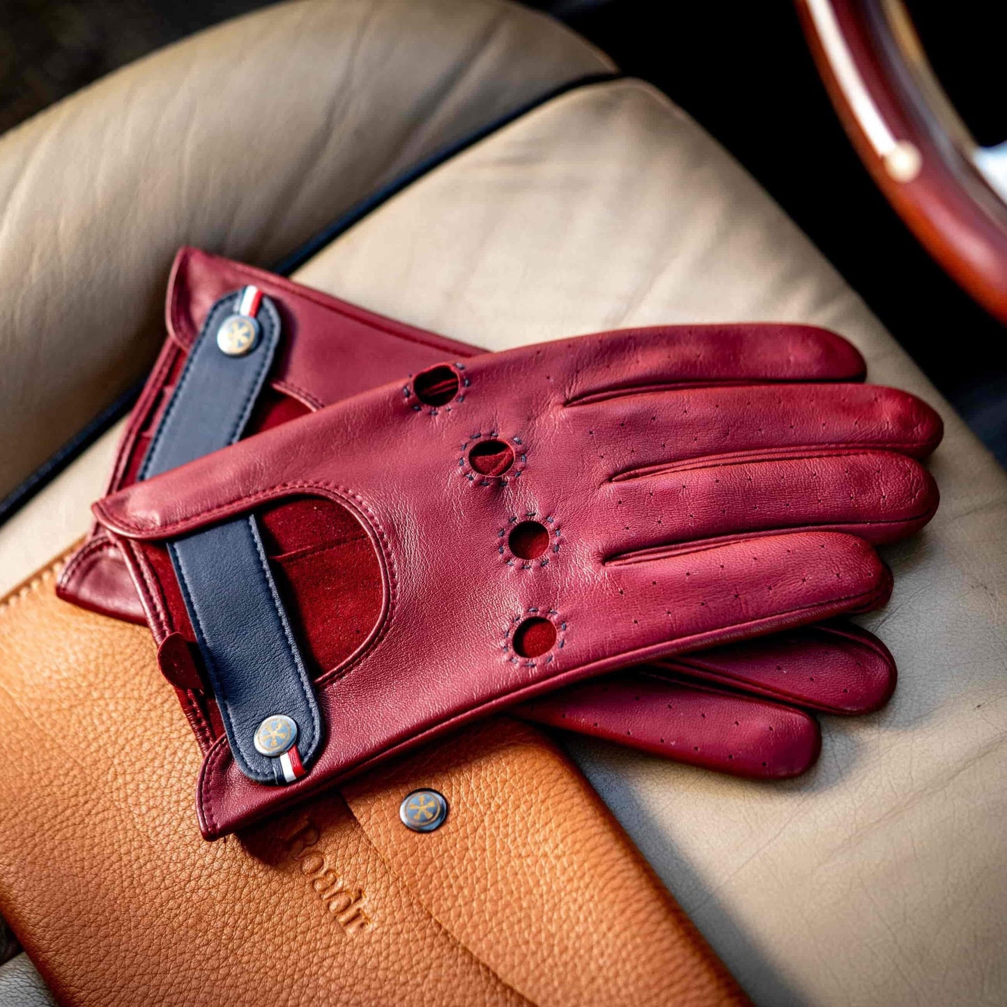 Classic red leather driving racing gloves